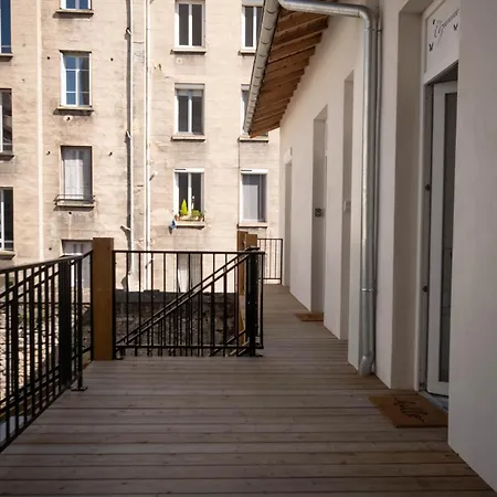 Appartement Cezanne Casa Maja - Parking Prive - Terrasse à Saint-Etienne  Extérieur photo